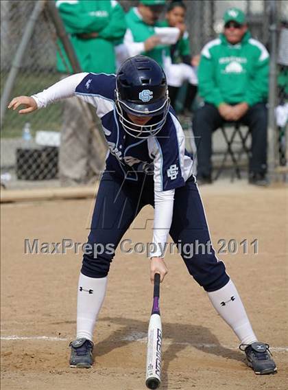 Thumbnail 2 in Saugus vs. Victor Valley (Desert Classic) photogallery.