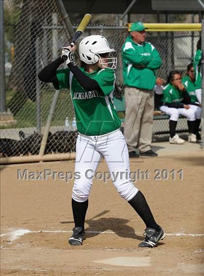 Thumbnail 1 in Saugus vs. Victor Valley (Desert Classic) photogallery.
