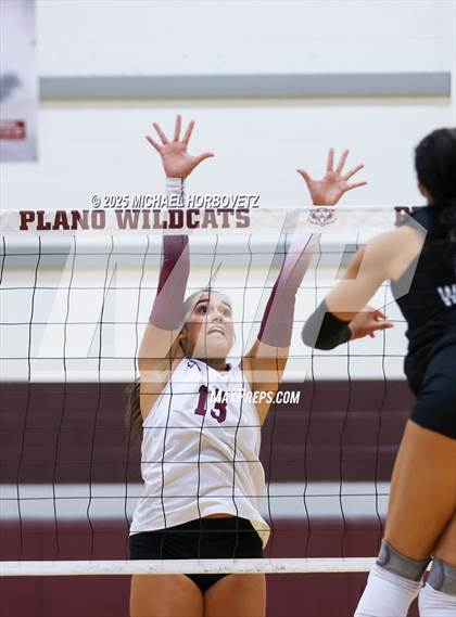 Thumbnail 3 in Plano West @ Plano photogallery.