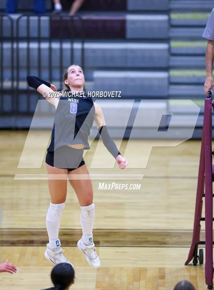 Thumbnail 3 in Plano West @ Plano photogallery.