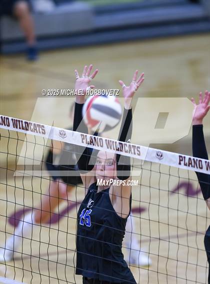 Thumbnail 1 in Plano West @ Plano photogallery.