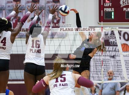 Thumbnail 1 in Plano West @ Plano photogallery.