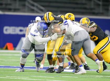 Thumbnail 2 in Chandler vs.Valdosta (Geico State Champions Bowl Series) photogallery.