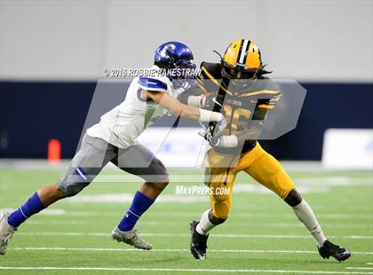 Thumbnail 1 in Chandler vs.Valdosta (Geico State Champions Bowl Series) photogallery.