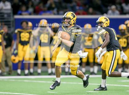 Thumbnail 1 in Chandler vs.Valdosta (Geico State Champions Bowl Series) photogallery.