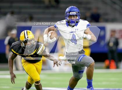 Thumbnail 2 in Chandler vs.Valdosta (Geico State Champions Bowl Series) photogallery.