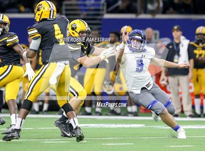 Thumbnail 3 in Chandler vs.Valdosta (Geico State Champions Bowl Series) photogallery.