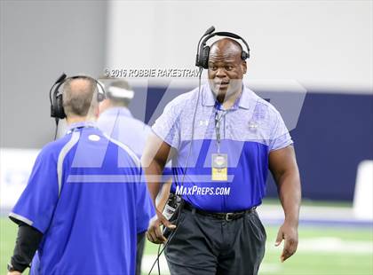 Thumbnail 2 in Chandler vs.Valdosta (Geico State Champions Bowl Series) photogallery.