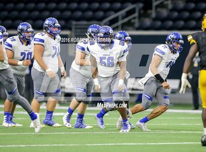Thumbnail 2 in Chandler vs.Valdosta (Geico State Champions Bowl Series) photogallery.