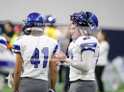 Thumbnail 1 in Chandler vs.Valdosta (Geico State Champions Bowl Series) photogallery.