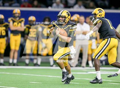 Thumbnail 3 in Chandler vs.Valdosta (Geico State Champions Bowl Series) photogallery.