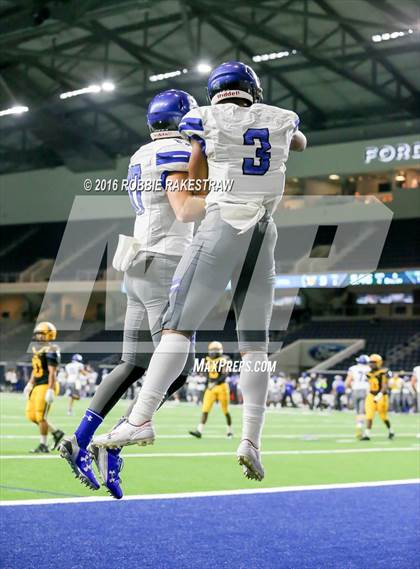 Thumbnail 3 in Chandler vs.Valdosta (Geico State Champions Bowl Series) photogallery.