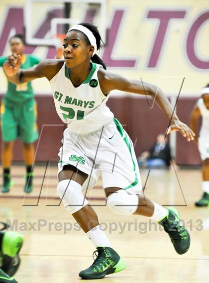 Thumbnail 2 in St. Mary's vs. Long Beach Poly (Nike Tournament of Champions) photogallery.