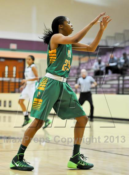 Thumbnail 3 in St. Mary's vs. Long Beach Poly (Nike Tournament of Champions) photogallery.