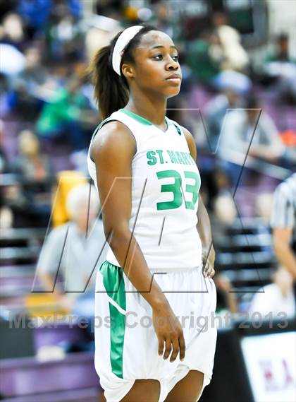 Thumbnail 2 in St. Mary's vs. Long Beach Poly (Nike Tournament of Champions) photogallery.