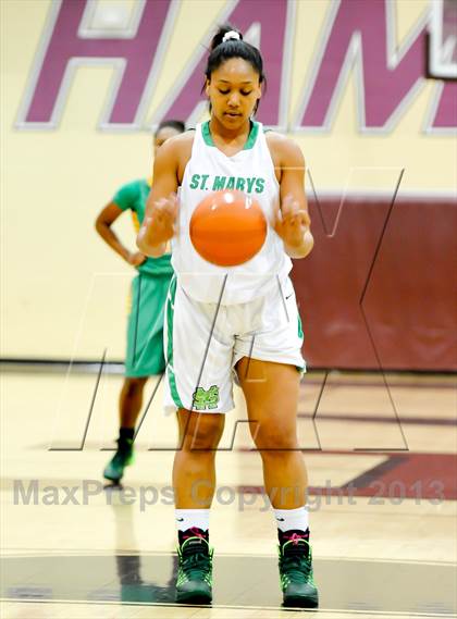 Thumbnail 3 in St. Mary's vs. Long Beach Poly (Nike Tournament of Champions) photogallery.