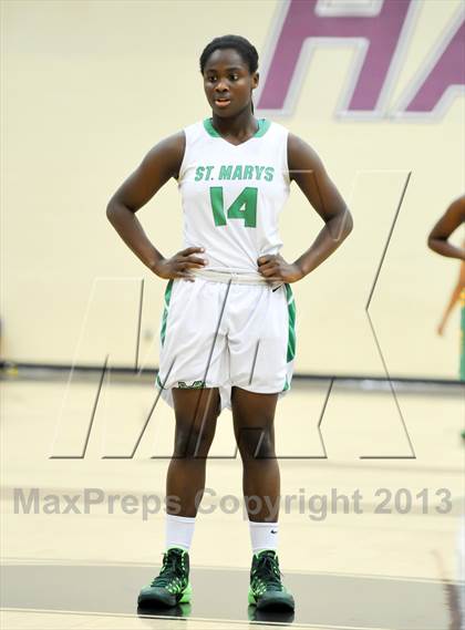 Thumbnail 3 in St. Mary's vs. Long Beach Poly (Nike Tournament of Champions) photogallery.