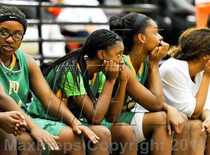 Thumbnail 2 in St. Mary's vs. Long Beach Poly (Nike Tournament of Champions) photogallery.