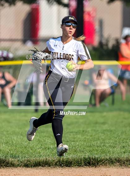 Thumbnail 3 in Valley vs Bettendorf (Rick Doran Classic) photogallery.