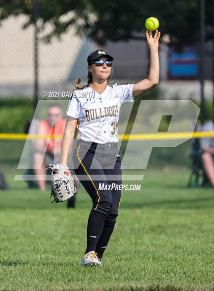 Thumbnail 2 in Valley vs Bettendorf (Rick Doran Classic) photogallery.
