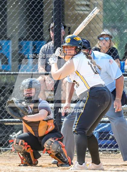 Thumbnail 2 in Valley vs Bettendorf (Rick Doran Classic) photogallery.