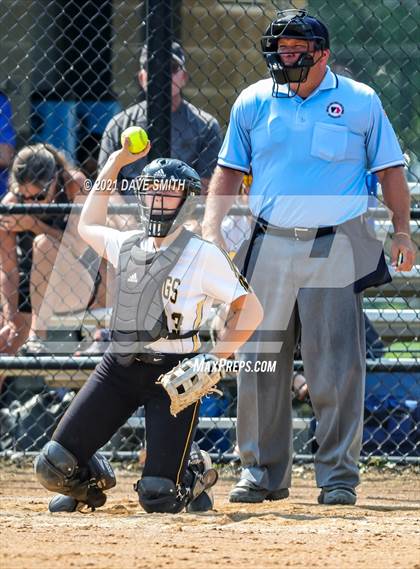 Thumbnail 3 in Valley vs Bettendorf (Rick Doran Classic) photogallery.