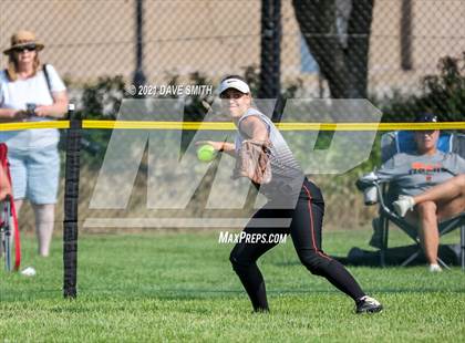 Thumbnail 3 in Valley vs Bettendorf (Rick Doran Classic) photogallery.