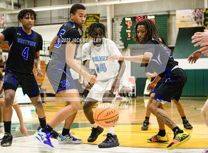 Thumbnail 2 in Westview vs. Estrella Foothills (Judy Dixon Holiday Tournament) photogallery.