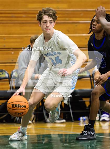 Thumbnail 2 in Westview vs. Estrella Foothills (Judy Dixon Holiday Tournament) photogallery.