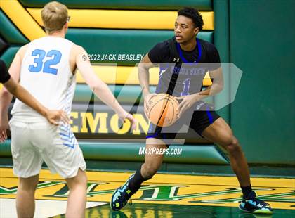 Thumbnail 3 in Westview vs. Estrella Foothills (Judy Dixon Holiday Tournament) photogallery.