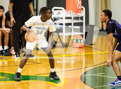 Thumbnail 3 in Westview vs. Estrella Foothills (Judy Dixon Holiday Tournament) photogallery.