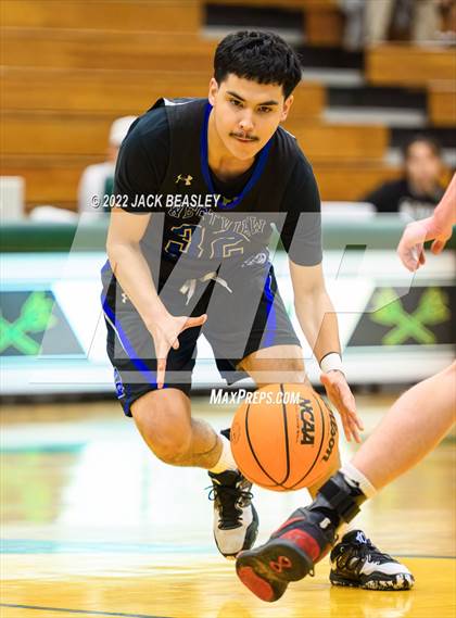 Thumbnail 3 in Westview vs. Estrella Foothills (Judy Dixon Holiday Tournament) photogallery.