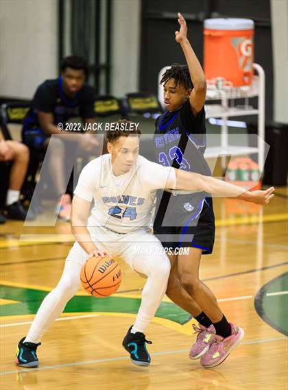 Thumbnail 1 in Westview vs. Estrella Foothills (Judy Dixon Holiday Tournament) photogallery.