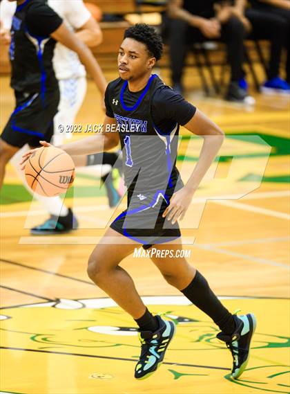 Thumbnail 3 in Westview vs. Estrella Foothills (Judy Dixon Holiday Tournament) photogallery.
