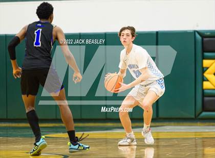 Thumbnail 3 in Westview vs. Estrella Foothills (Judy Dixon Holiday Tournament) photogallery.