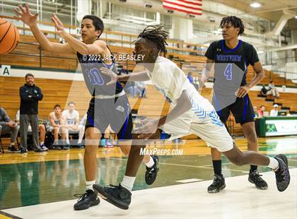 Thumbnail 2 in Westview vs. Estrella Foothills (Judy Dixon Holiday Tournament) photogallery.