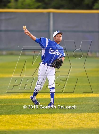Thumbnail 1 in DeSoto @ Midlothian   photogallery.
