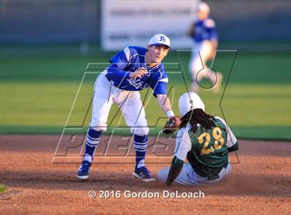 Thumbnail 1 in DeSoto @ Midlothian   photogallery.