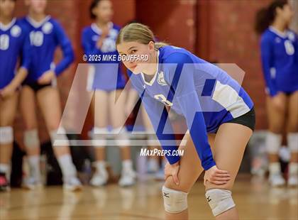 Thumbnail 2 in Wiseburn- Da Vinci vs Bishop Diego (CIF-SS D6 Round 2) photogallery.