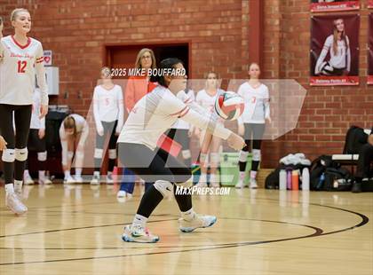 Thumbnail 3 in Wiseburn- Da Vinci vs Bishop Diego (CIF-SS D6 Round 2) photogallery.