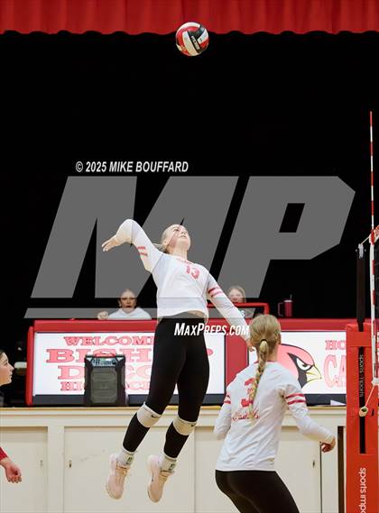 Thumbnail 2 in Wiseburn Da Vinci vs Bishop Diego (CIF-SS D6 Round 2) photogallery.