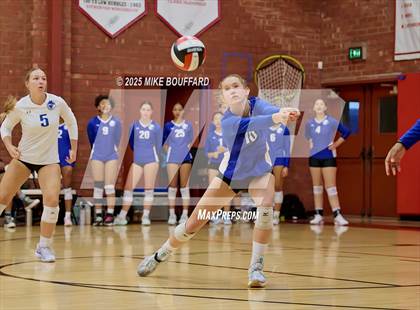 Thumbnail 3 in Wiseburn- Da Vinci vs Bishop Diego (CIF-SS D6 Round 2) photogallery.