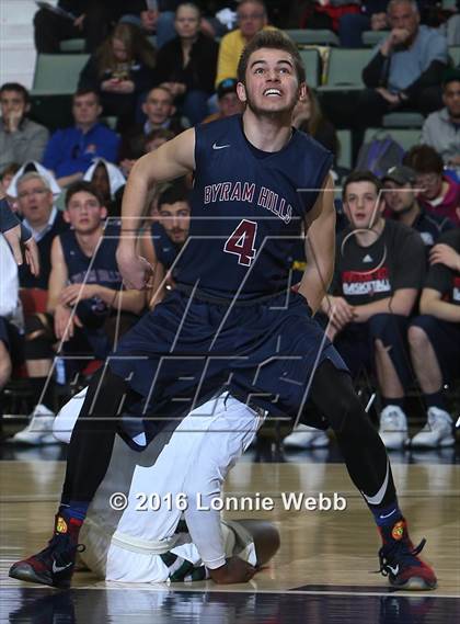 Thumbnail 1 in Byram Hills vs. Elmont (NYSPHSAA Class A Semifinal) photogallery.