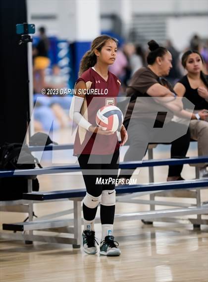 Thumbnail 2 in Mission Hills vs. Bishop O'Dowd (Nike Tournament of Champions) photogallery.