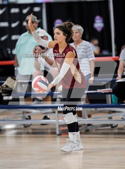 Thumbnail 3 in Mission Hills vs. Bishop O'Dowd (Nike Tournament of Champions) photogallery.