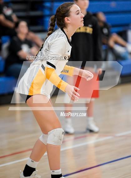 Thumbnail 2 in Mission Hills vs. Bishop O'Dowd (Nike Tournament of Champions) photogallery.
