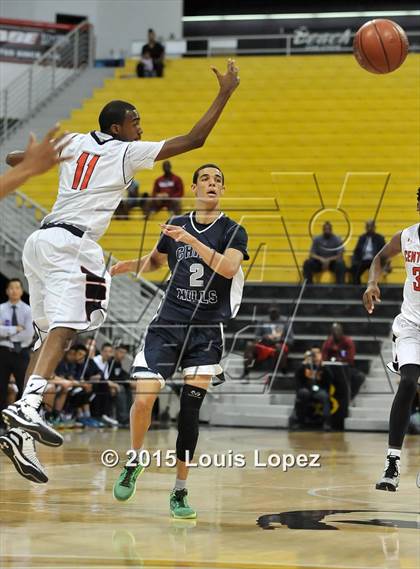 Thumbnail 2 in Chino Hills vs. Centennial (CIF SoCal Regional D1 Final) photogallery.