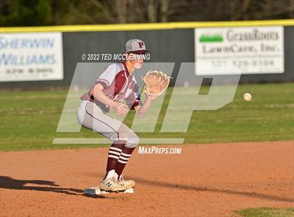 Thumbnail 2 in Atkins vs Perryville photogallery.