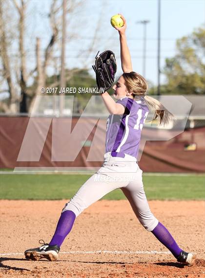 Thumbnail 1 in Ascension Catholic @ E.D. White photogallery.