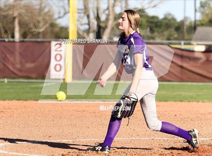 Thumbnail 2 in Ascension Catholic @ E.D. White photogallery.